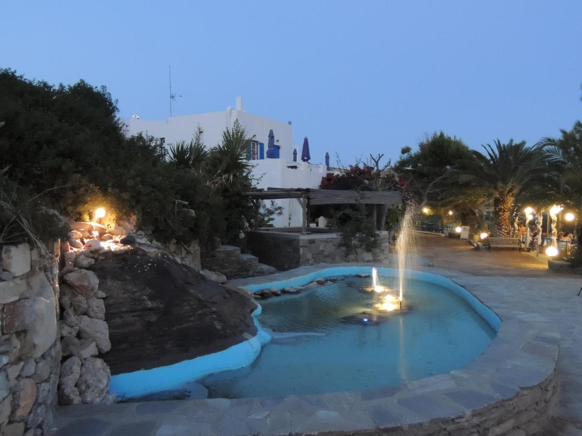 Armonia By Grispos Villas Schoinoussa Luaran gambar