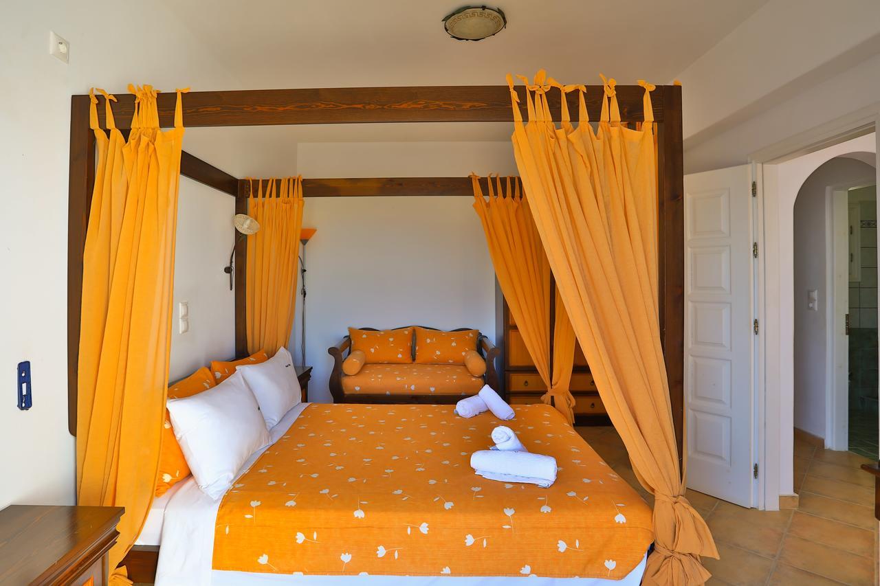 Armonia By Grispos Villas Schoinoussa Luaran gambar
